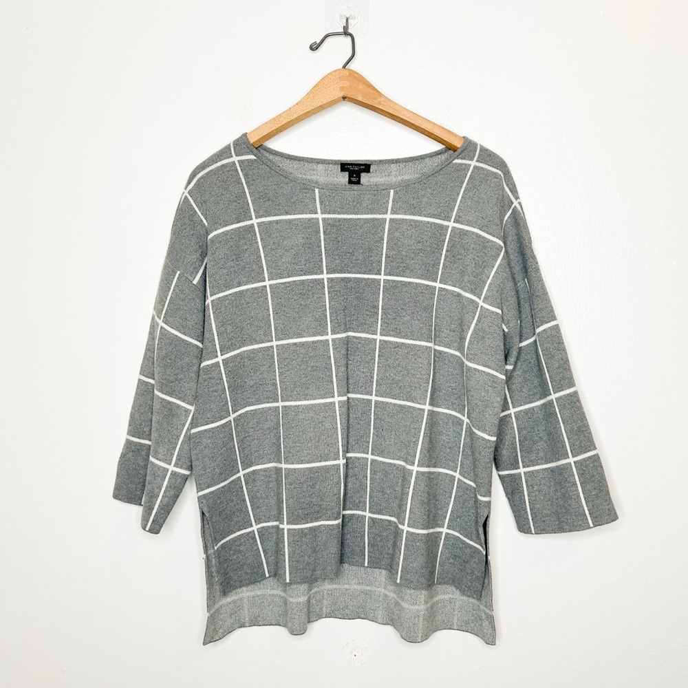 Ann Taylor Neutral‎ Grey Plaid Check Knit Sweater Top Medium M - Picture 2 of 7